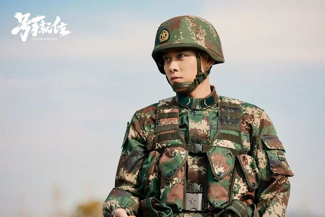 火箭軍夏小平的最新照片，展現(xiàn)新時(shí)代軍人的風(fēng)采